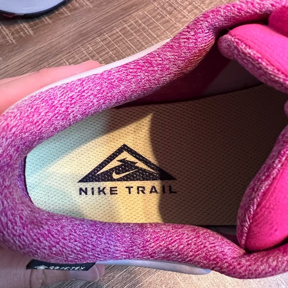 Nike Sample Juniper Trail 2 GORE-TEX Womens 8 Waterproof Trail Running Shoes New - Picture 9 of 11